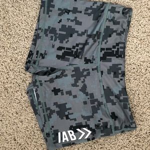IAB booty shorts - camo print